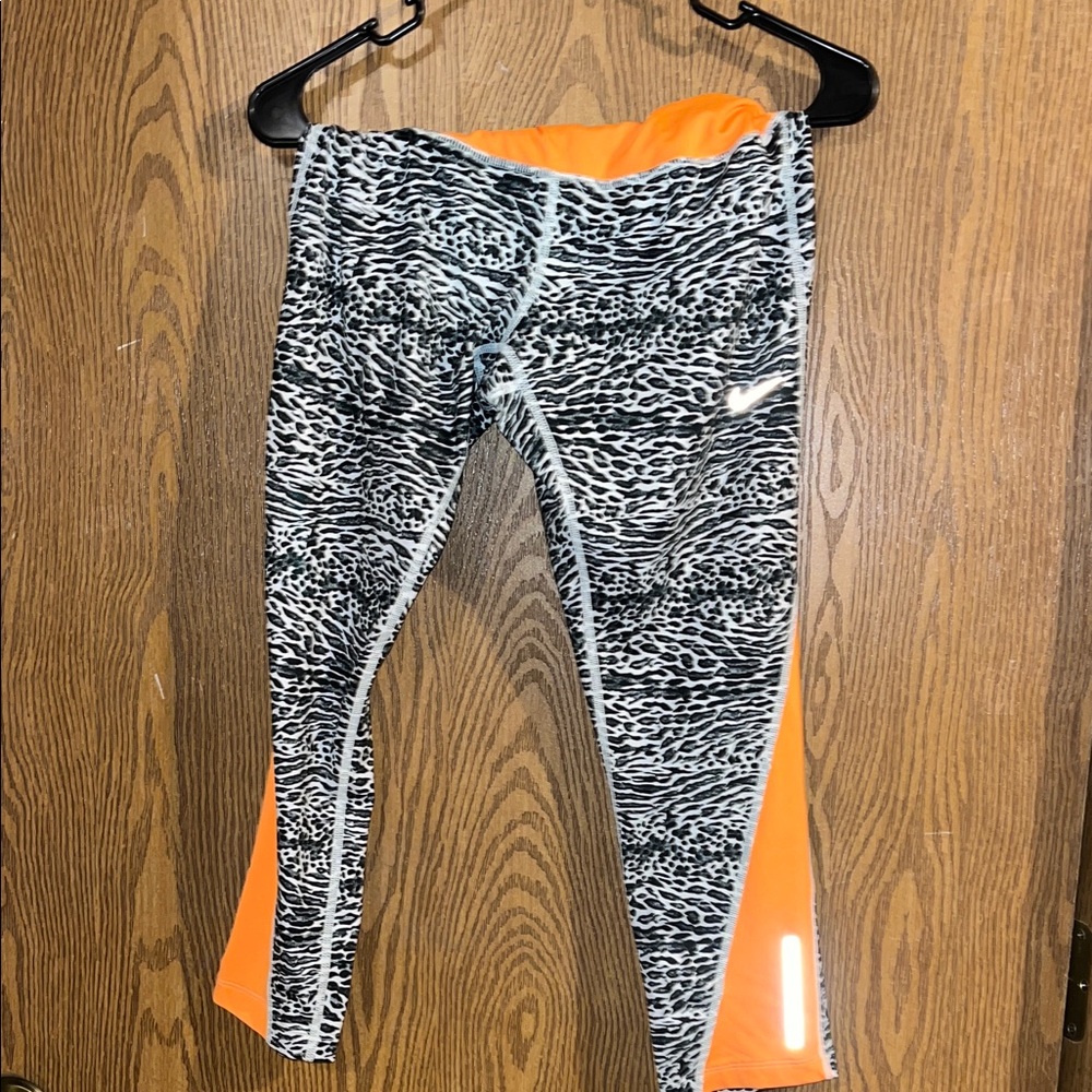 Nike Women’s Medium Zebra Print Leggings with Bright Orange